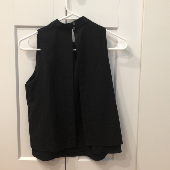 Banana republic black blouse - Picture 2 of 4